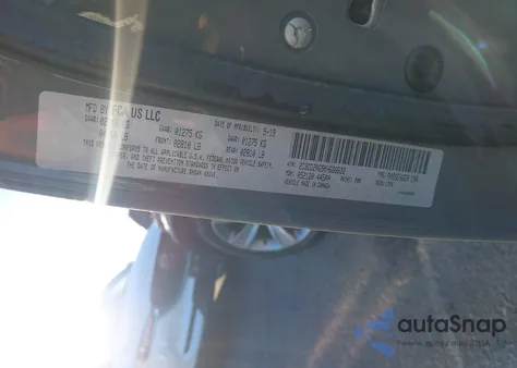 2019 Dodge Challenger Sxt from USA, damaged, VIN 2C3CDZAG5KH666632